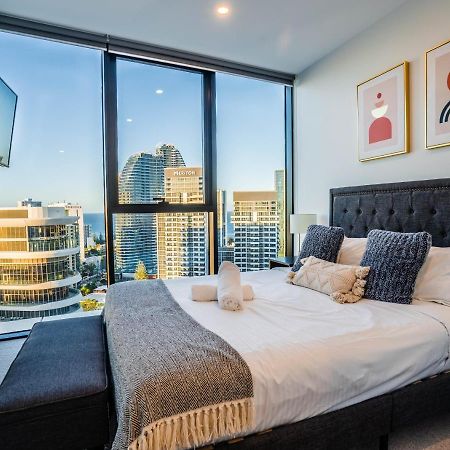 2 Bedroom Luxurious Family Apartment Next To Pacific Fair - Broadbeach Gold Coast Gc22 Ngoại thất bức ảnh