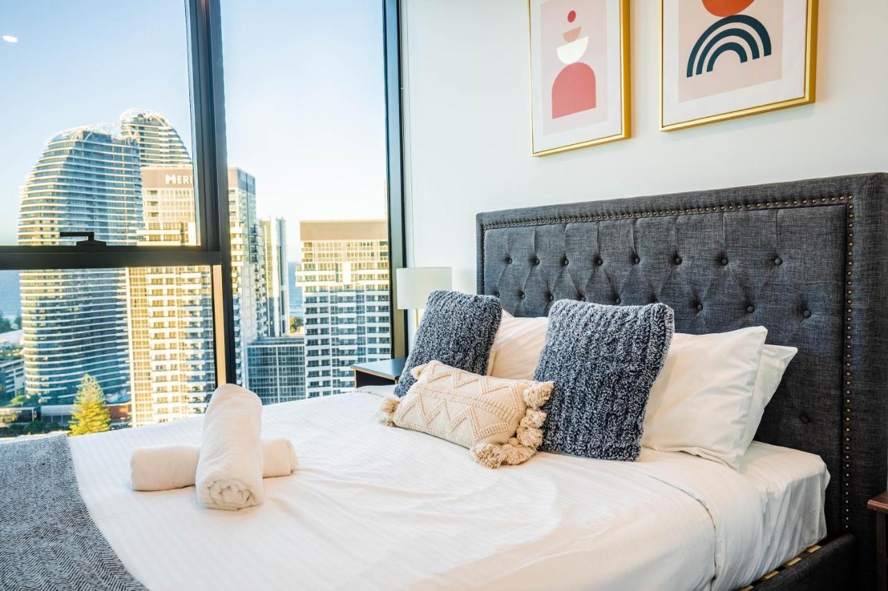 2 Bedroom Luxurious Family Apartment Next To Pacific Fair - Broadbeach Gold Coast Gc22 Ngoại thất bức ảnh